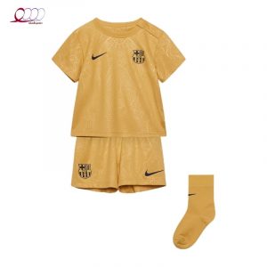 لباس فوتبال بچه گانه ارزان بارسا کیت دوم Barca second kit