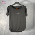 تیشرت نایک یقه دو لبه چاکدار ۱