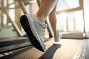 تفاوت کفش پیاده روی و کفش تمرین چیست؟